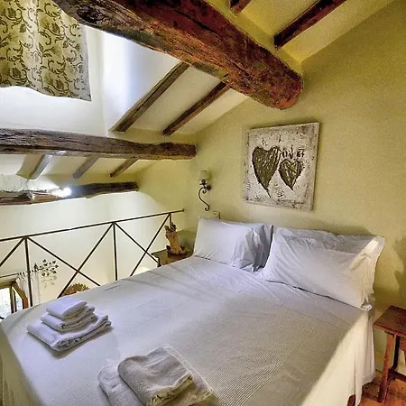 דירה Sleeps 3 With Pool *