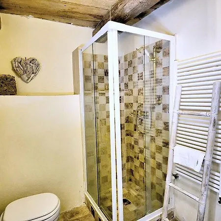 Sleeps 3 With Pool Galera
